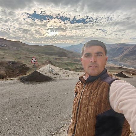 Готель Zaur Guest Hause Xinaliq Екстер'єр фото