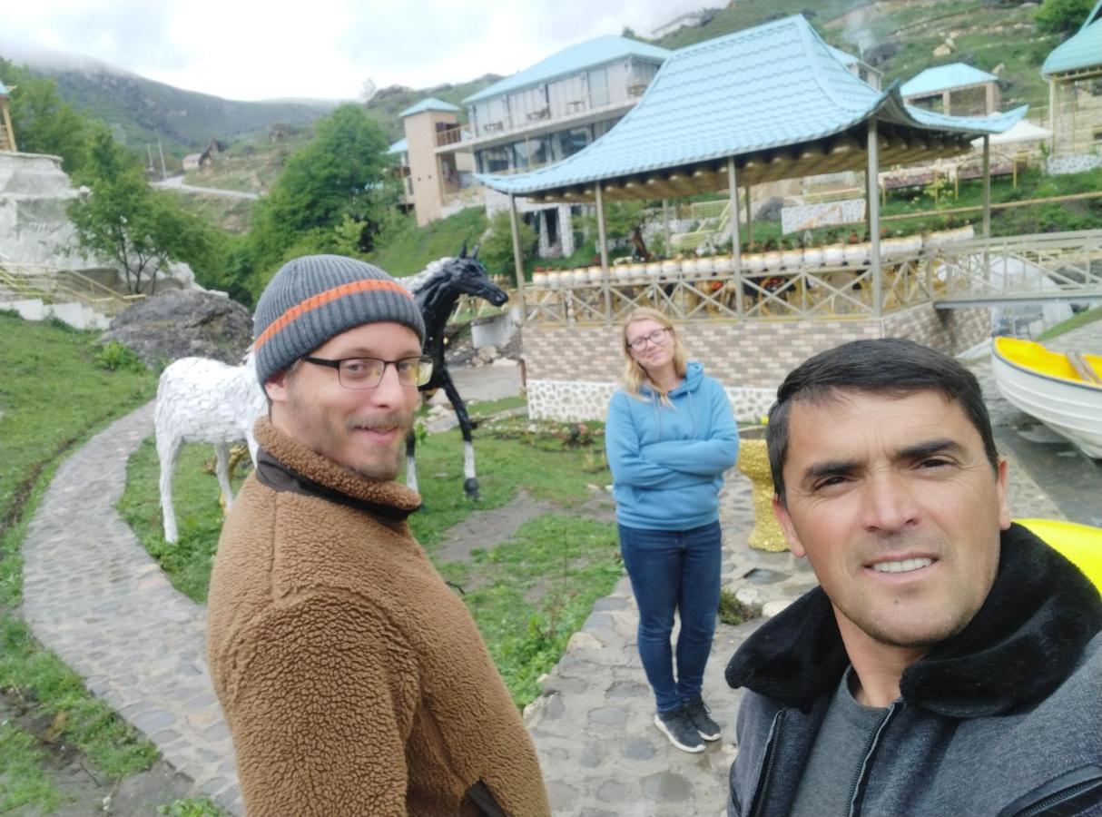 Готель Zaur Guest Hause Xinaliq Екстер'єр фото